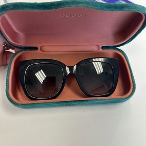 ❗️SALE ❗️Gucci sunglasses